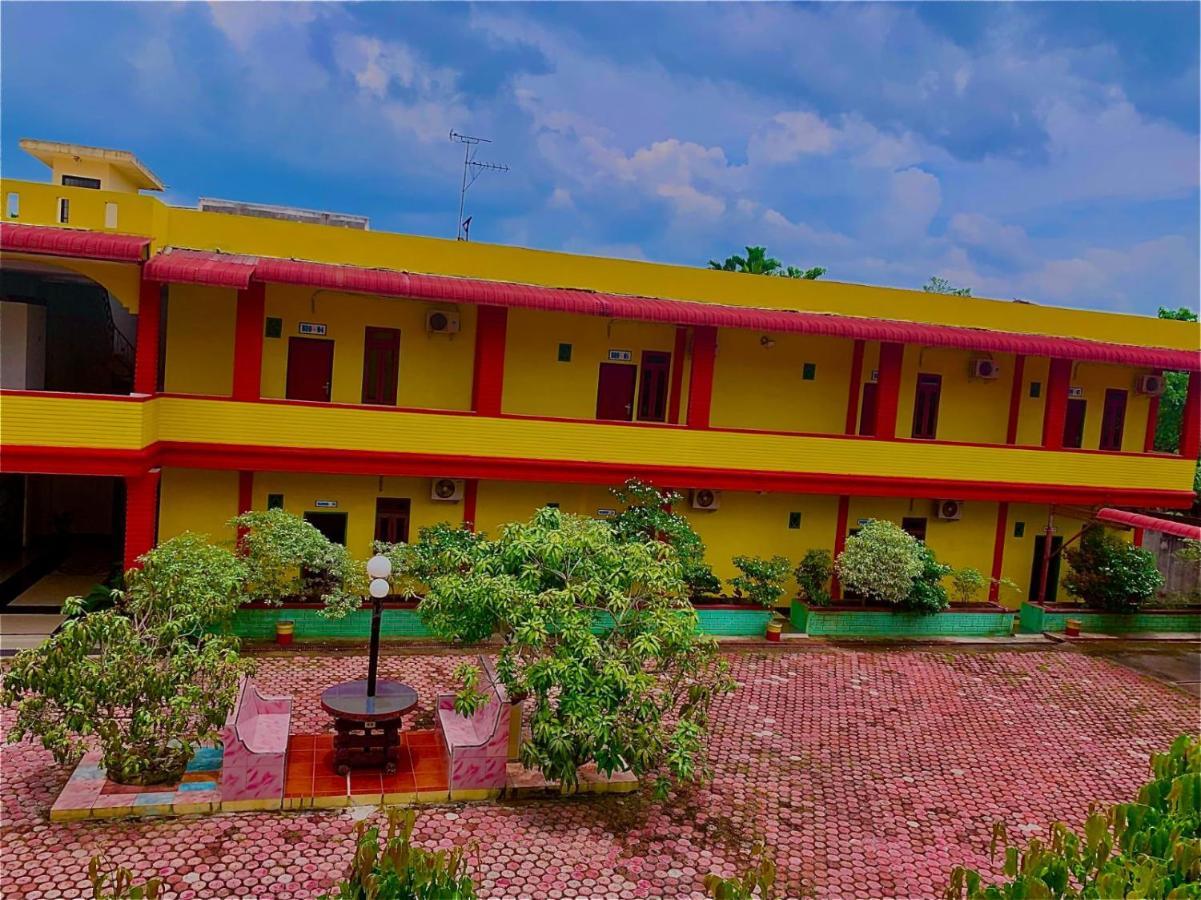 Hotel Rembulan Tebing Tinggi Luaran gambar